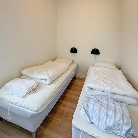 2 Bedroom Cozy In 아파트 *