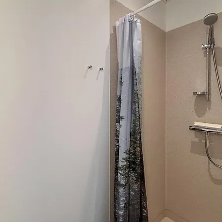 Awesome In With Indoor Swimming Pool Apartamento *