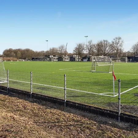 Awesome In With Indoor Swimming Pool Apartamento